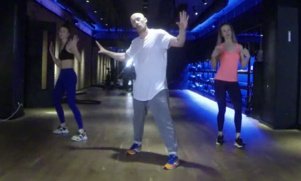 Dance Mix: Workout with Smartass (2021) – andrei nesimoka 2 episode